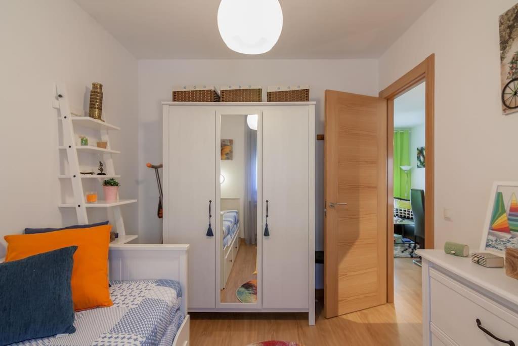 Davila Park'S Apartment Wifi Santander Exterior photo